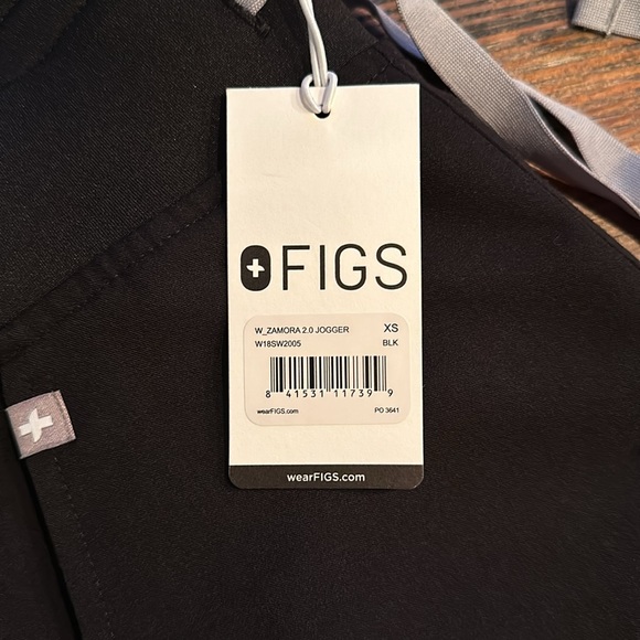 FIGS Zamora Joggers XS Black (NWT) Women’s - Picture 2 of 5